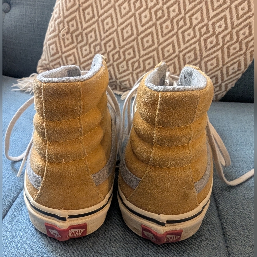 Vans High Tops - Picture 2 of 6